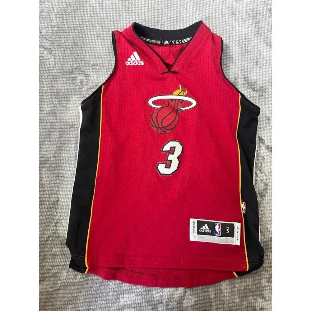 Adidas NBA Miami Heat Dwyane Wade Chrismas Jersey Red‎ Boys Small +2 Length